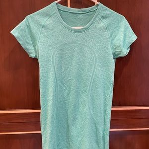 Lulu Lemon Swiftly Tee